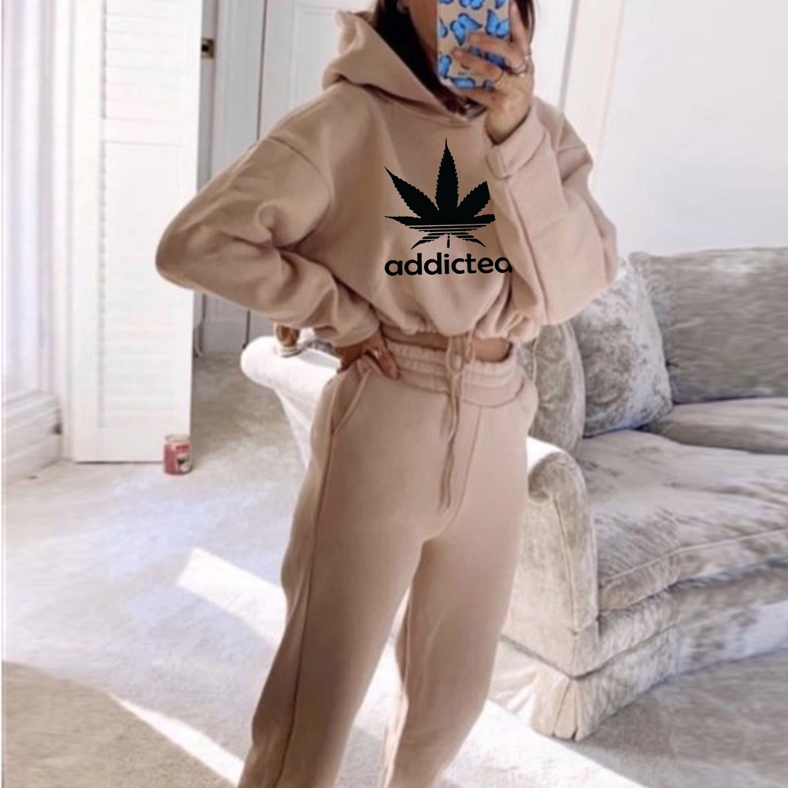 2023 Women Tracksuit Sweatpants 2 Pieces Set Pullover Hoodies and Trousers Sports Suit Print Crop Top Sweatshirts Pants Outfits