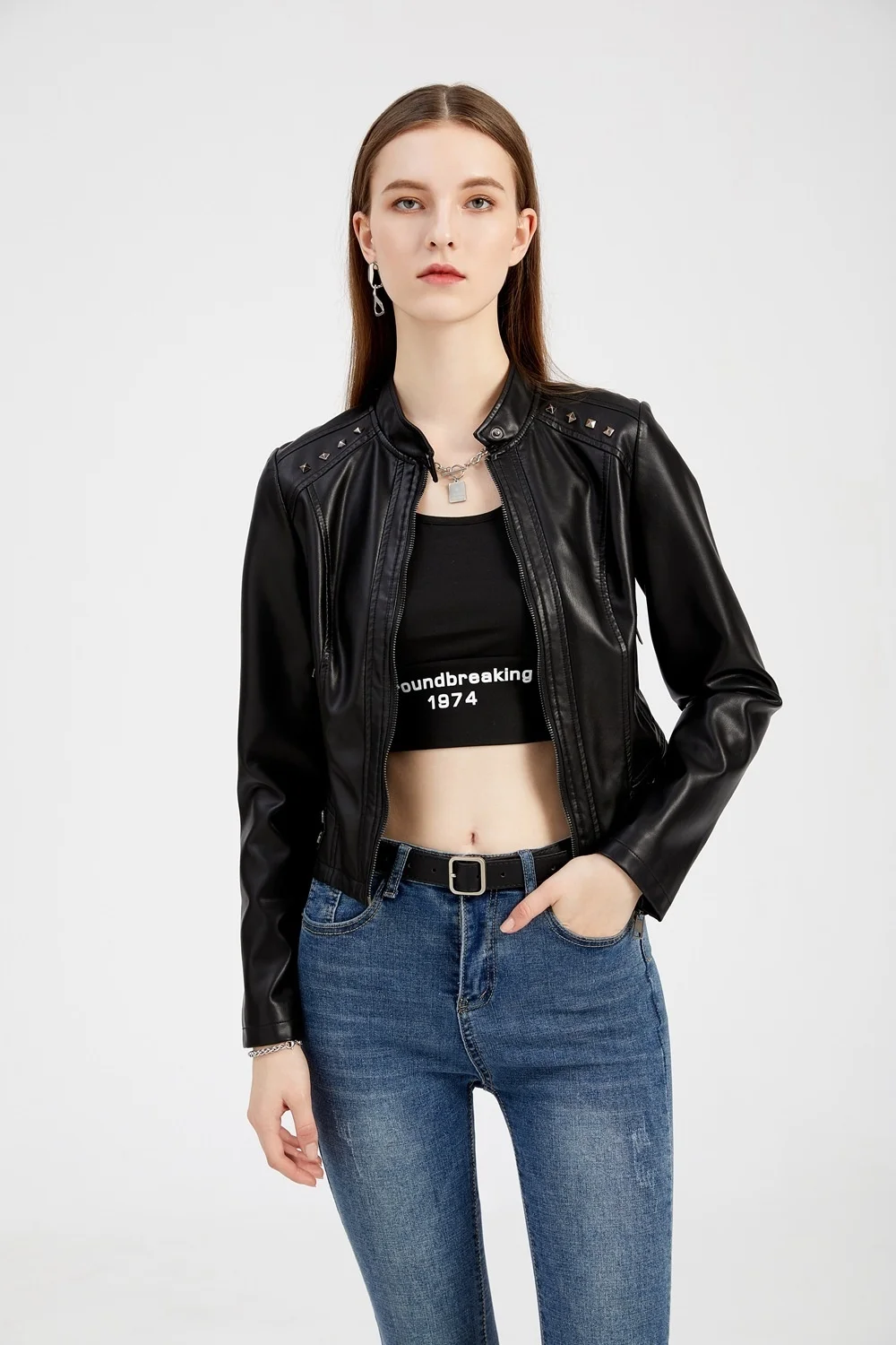 New In Women Sring Autumn Black Faux Leather Jackets Zipper Rivet Short Basic Coat Fashion Slim Female Motor Biker Pu Jacket